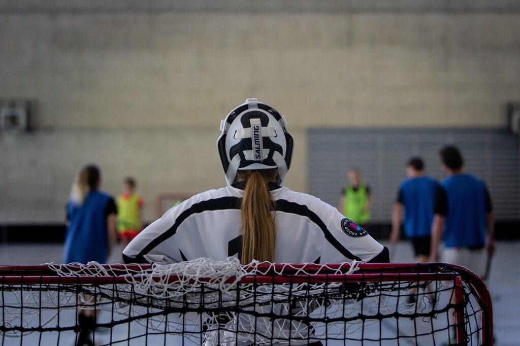 unihockey, sport, goal, goalie, goalkeeper, player, woman, girl, helmet, floorball, back, unihockey, unihockey, goalie, floorball, floorball, floorball, floorball, floorball