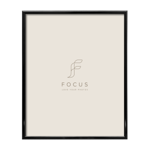 Focus Lily Black 21x30