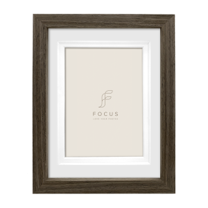 Focus Dahlia Walnut 20x25/PP 15x20